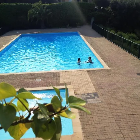 Villa- Mazet 59 * Sainte-Maxime