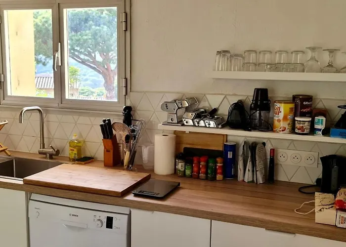 Villa- Mazet 59 Βίλα *