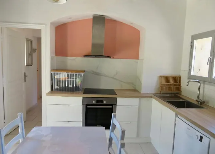 Villa- Mazet 59 Βίλα